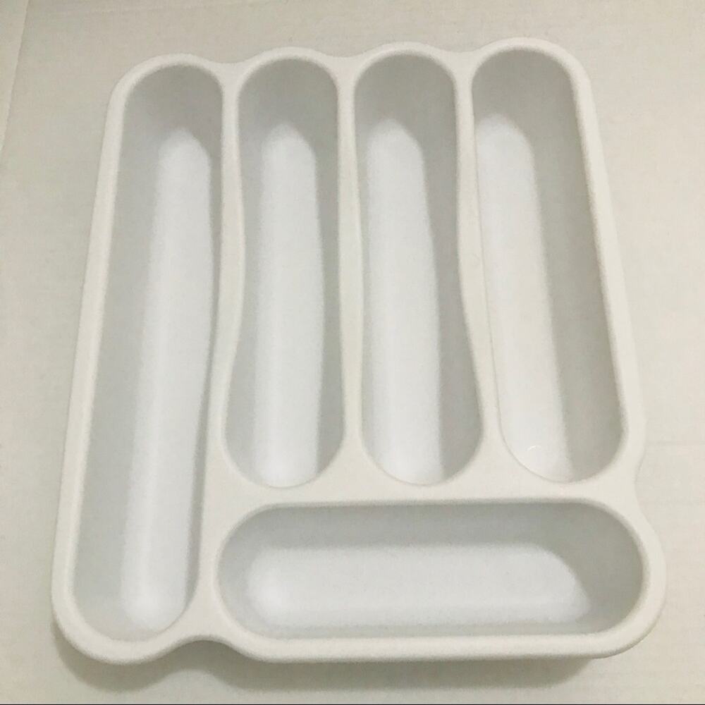 Sterilite Kitchen 5 Compartment Cutlery Tray